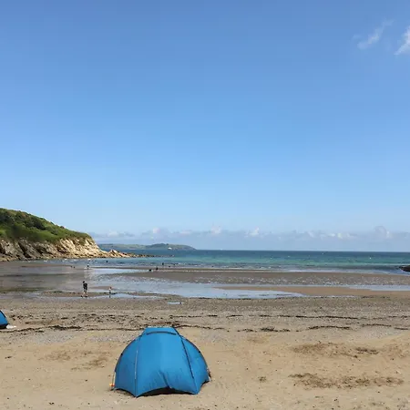 Morton * Falmouth
